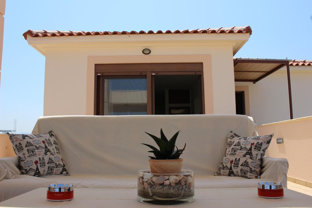Villa Saint George Maroulás Exterior photo