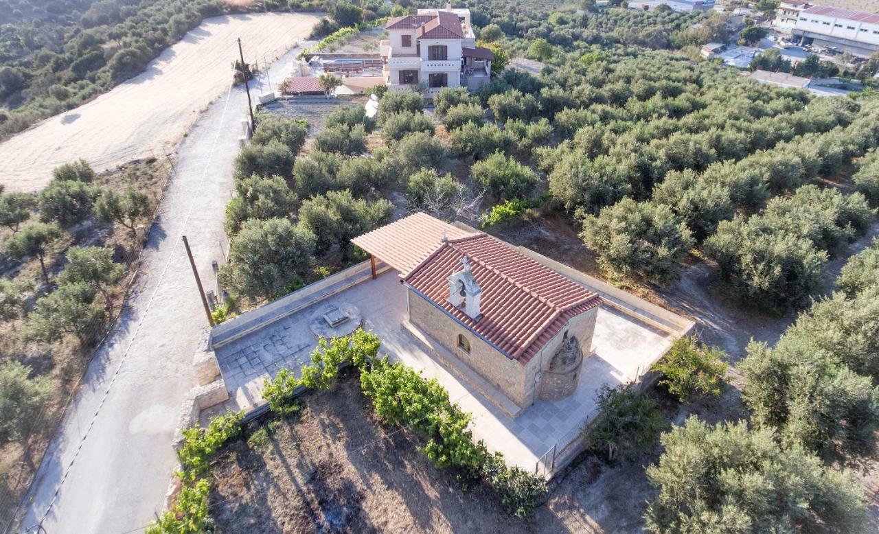Villa Saint George Maroulás Exterior photo